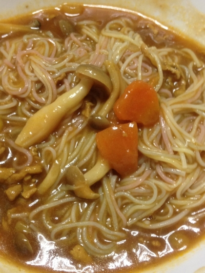 残りカレーが大変身～♪お洒落なランチになりました(*^◯^*) カレーにトマジューいいですね～