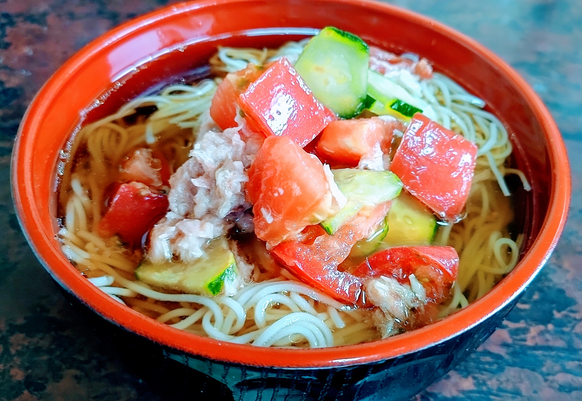 トマトときゅうりのぶっかけ素麺