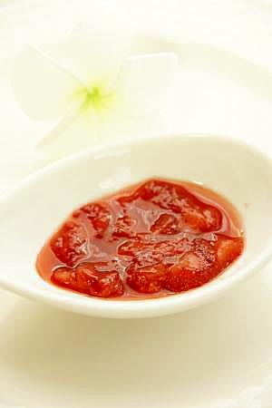 食べたい分だけすぐ作る ☆ レンジでイチゴソース