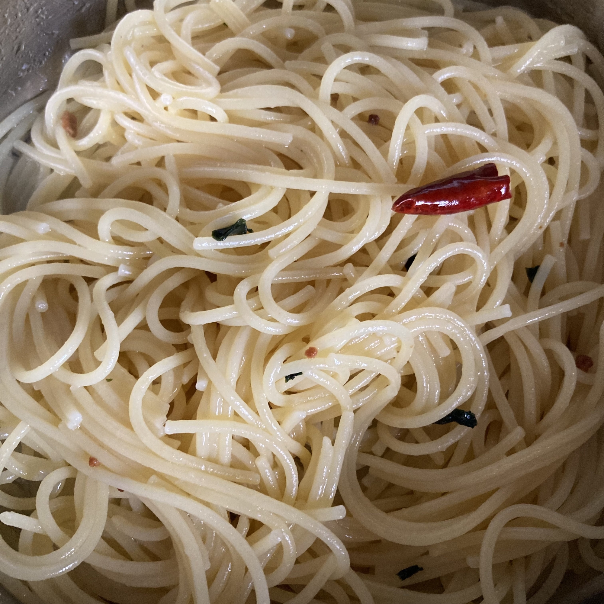 あじしおペペロンチーノ