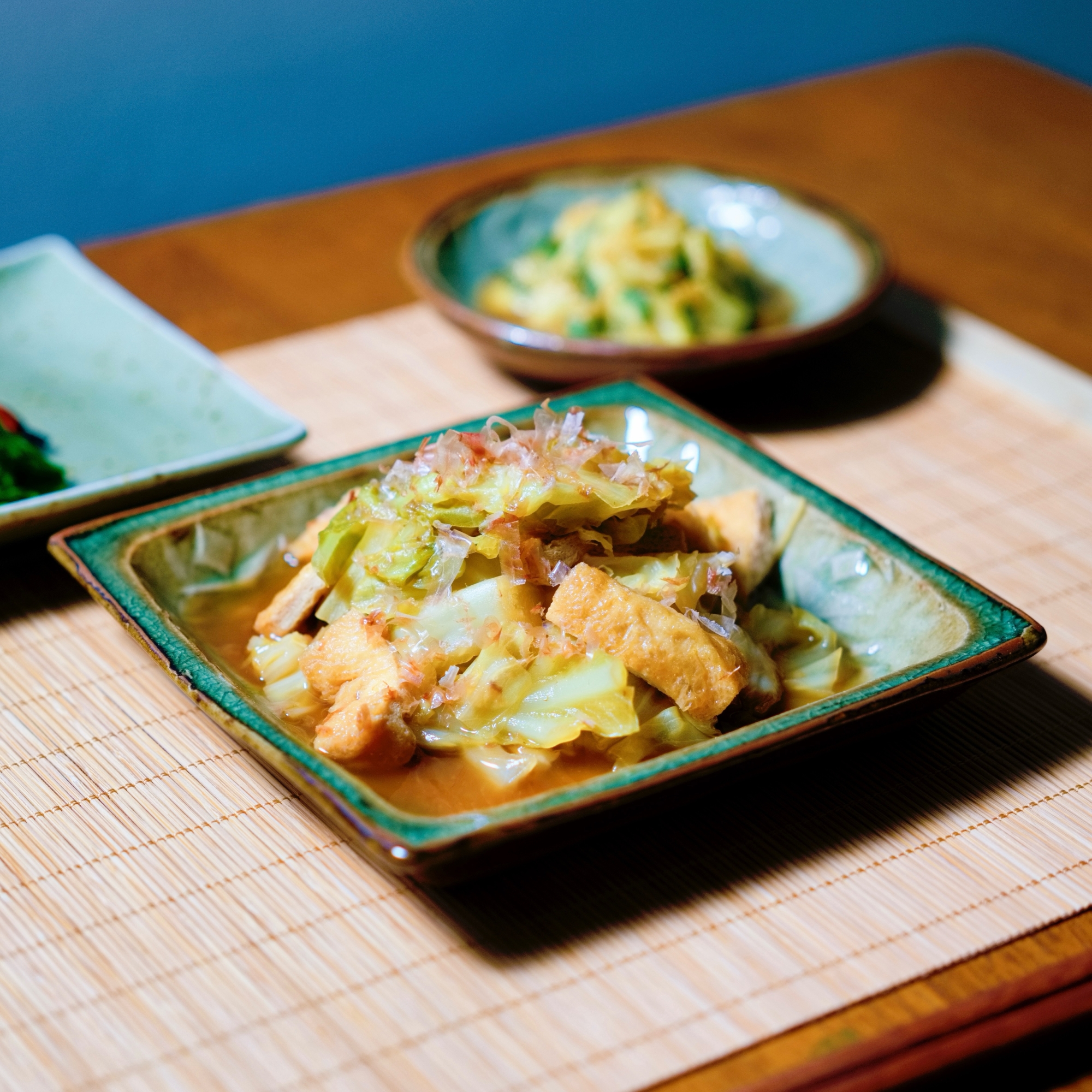 優しい味♪キャベツと油揚げのおかか煮【和食・副菜】