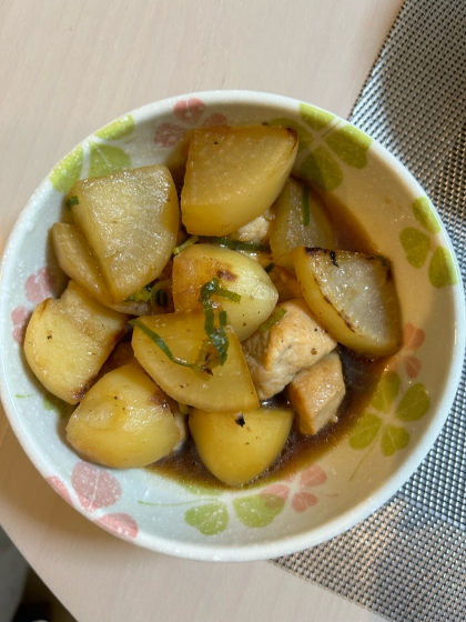 鶏肉と大根とじゃがいもの煮物