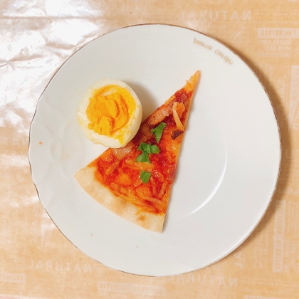 チーズトーストアレンジ アボカド&トマト