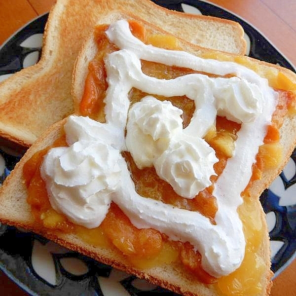 コラボ！？柿ジャムで❤ホイップクリームホットサンド