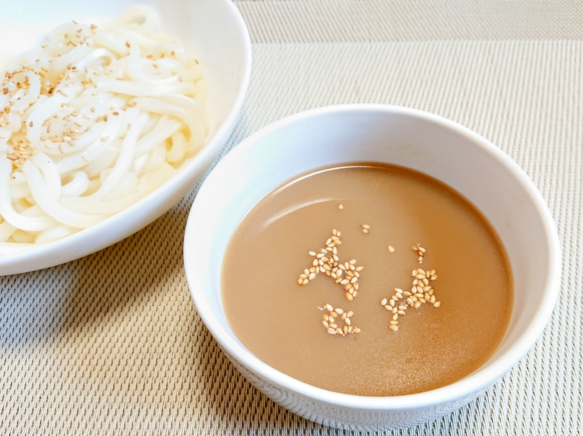 冷やし☆ゴマだれつけうどん