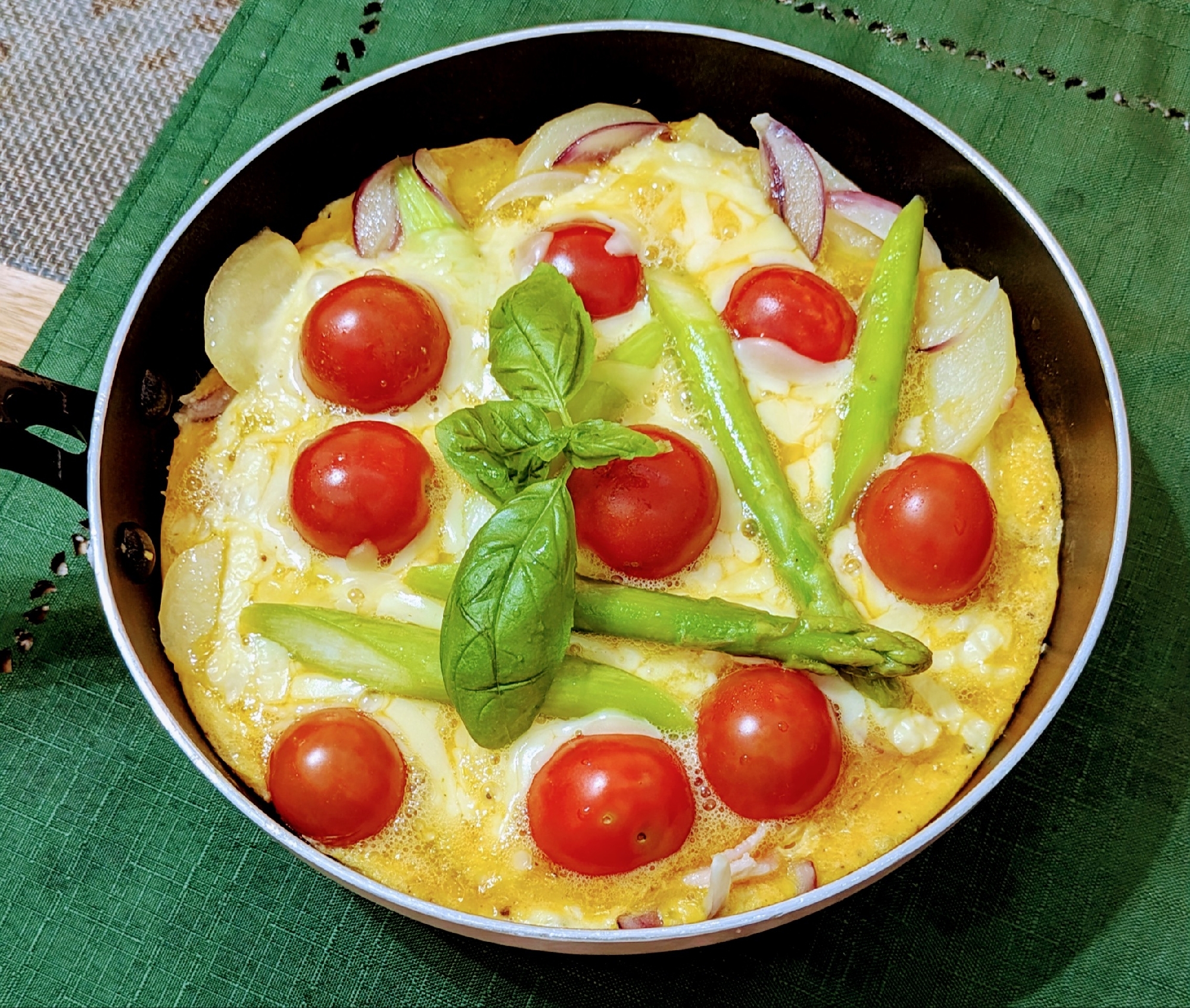 【主菜】フライパンで簡単スパニッシュオムレツ