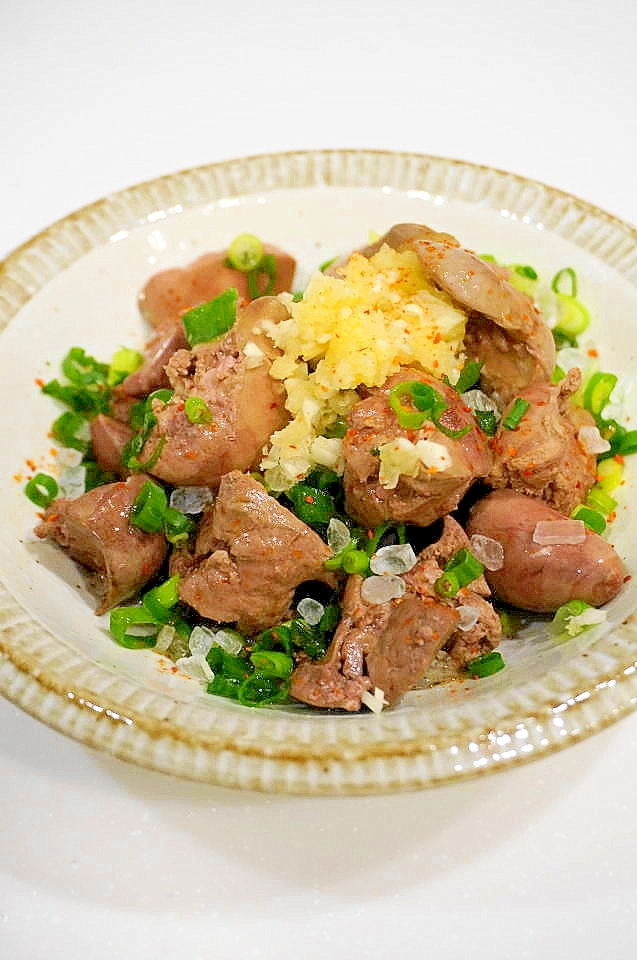 余熱で蒸してふわふわ！鶏レバーのネギ塩ごま油