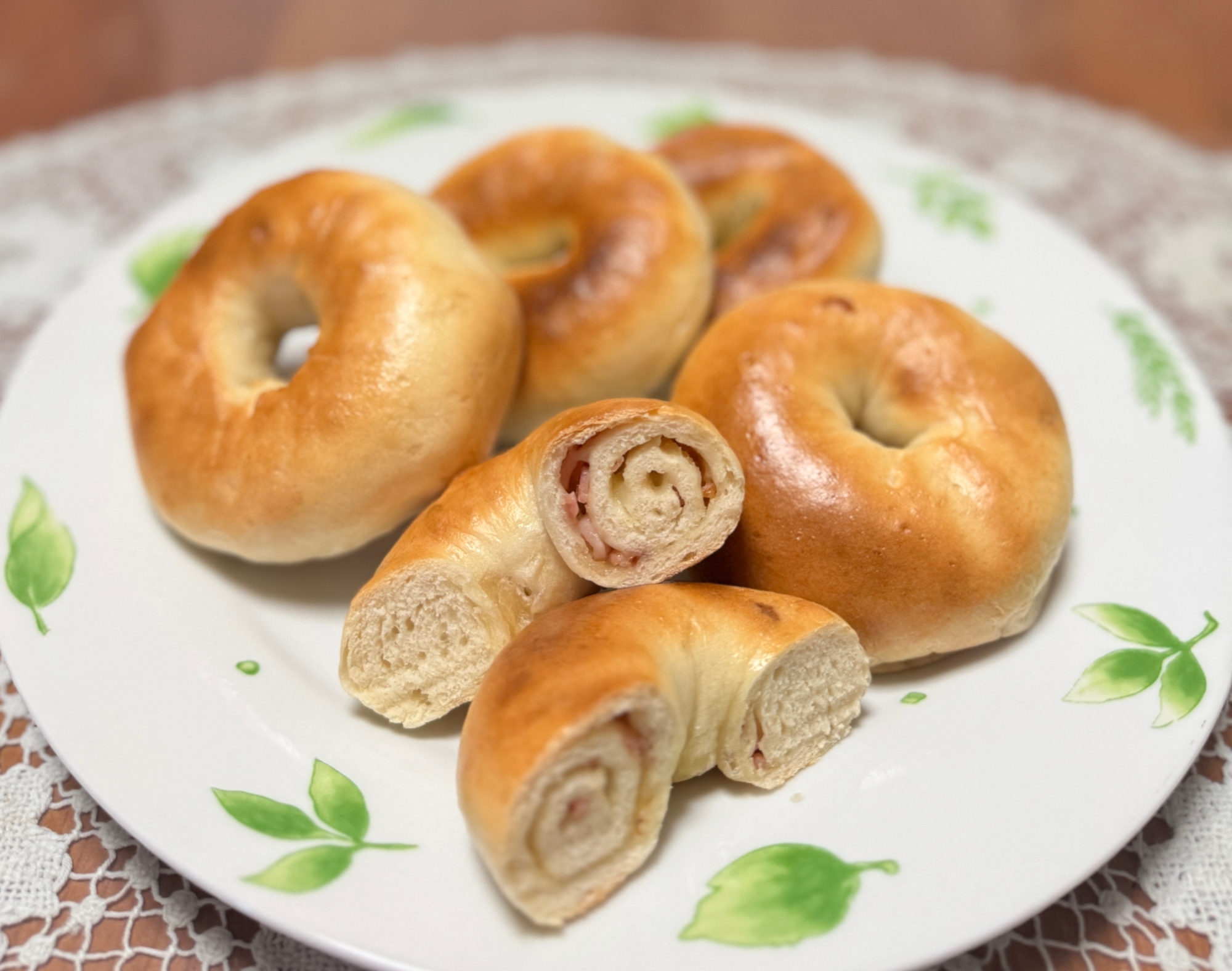 冷凍保存も！モッチモチ！ベーコン&チーズ☆ベーグル