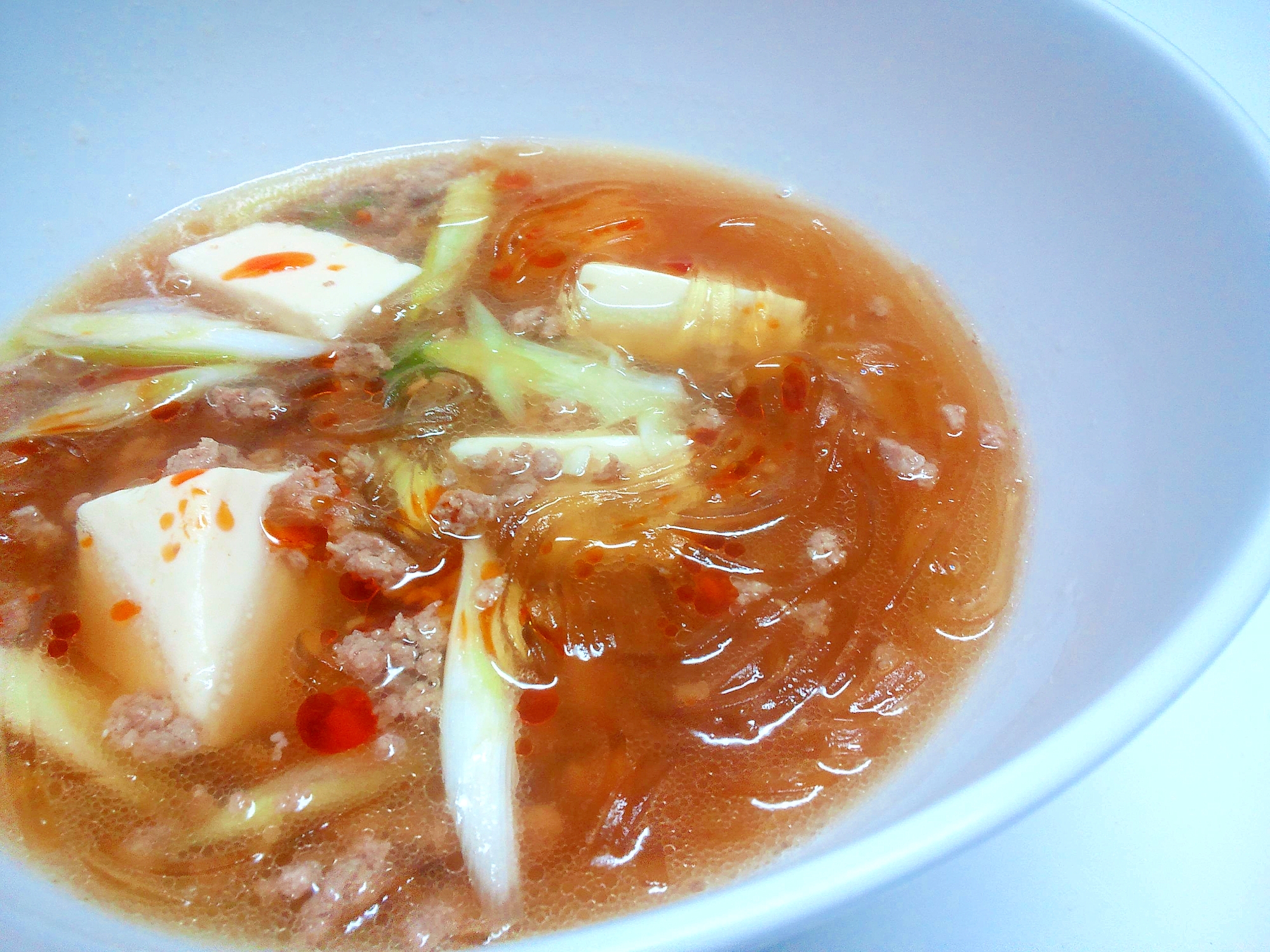 にんにくたっぷり！豆腐と春雨のスープ