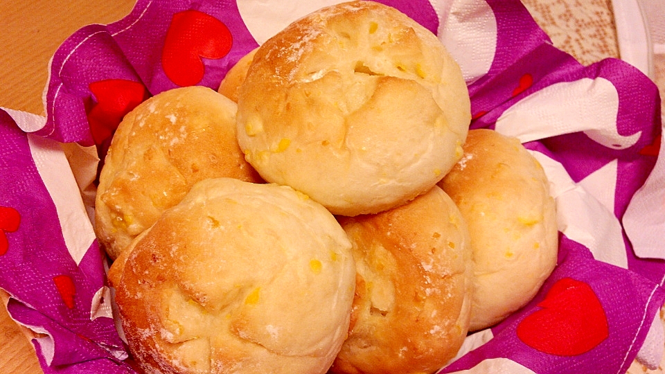 ☆バター入りコーンパン