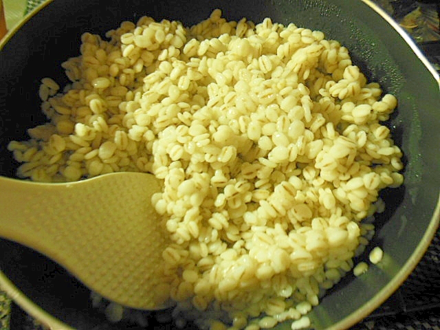 お鍋de❤胚芽押麦の炊き方❤