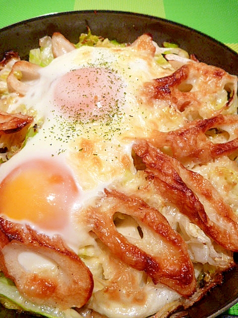 ちくわと巣ごもり卵の とろけるチーズ焼き レシピ 作り方 By まめもにお 楽天レシピ