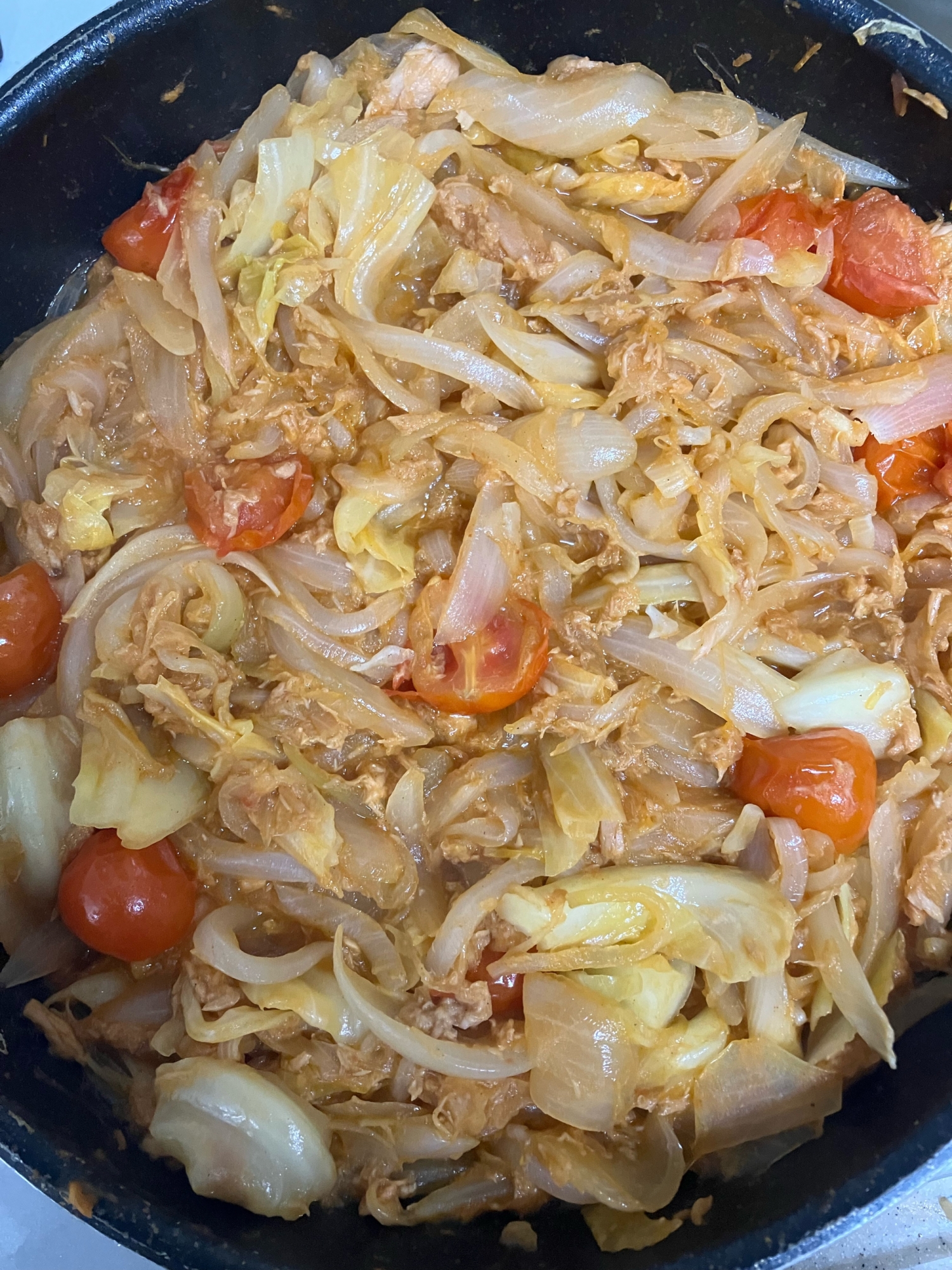 玉ねぎ消費！スパイシー和風ケチャップツナ野菜炒め！