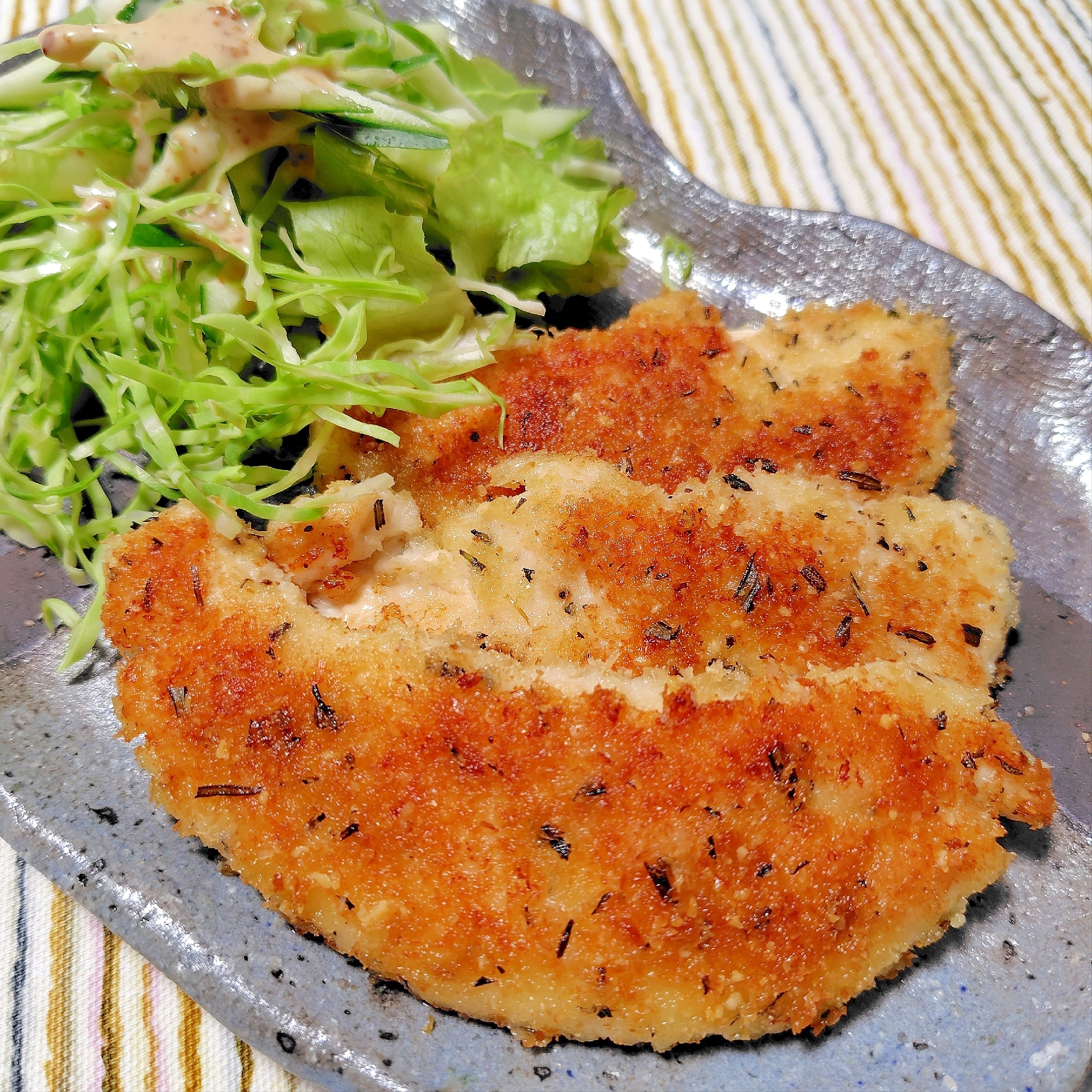 鶏ささみローズマリーパン粉焼き