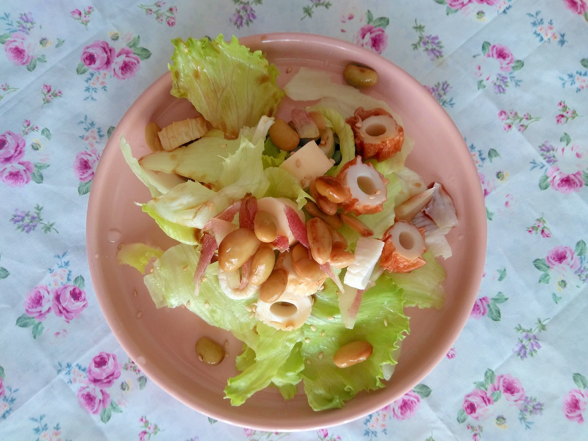 1皿で栄養ばっちりプレート~竹輪と大豆のサラダ