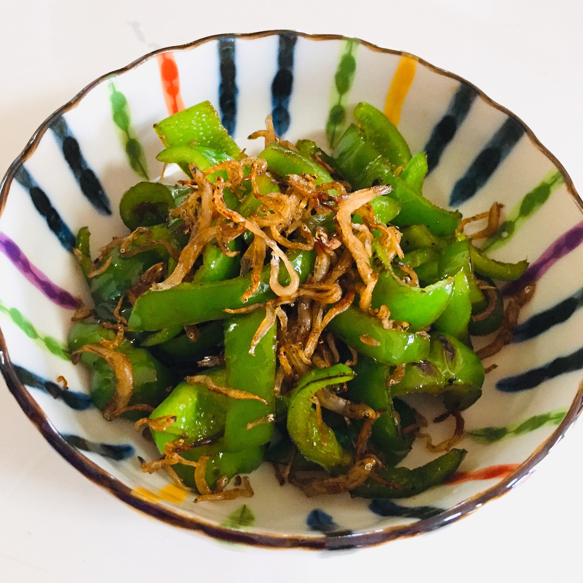 お弁当に♬ ピーマンとじゃこの炒め煮