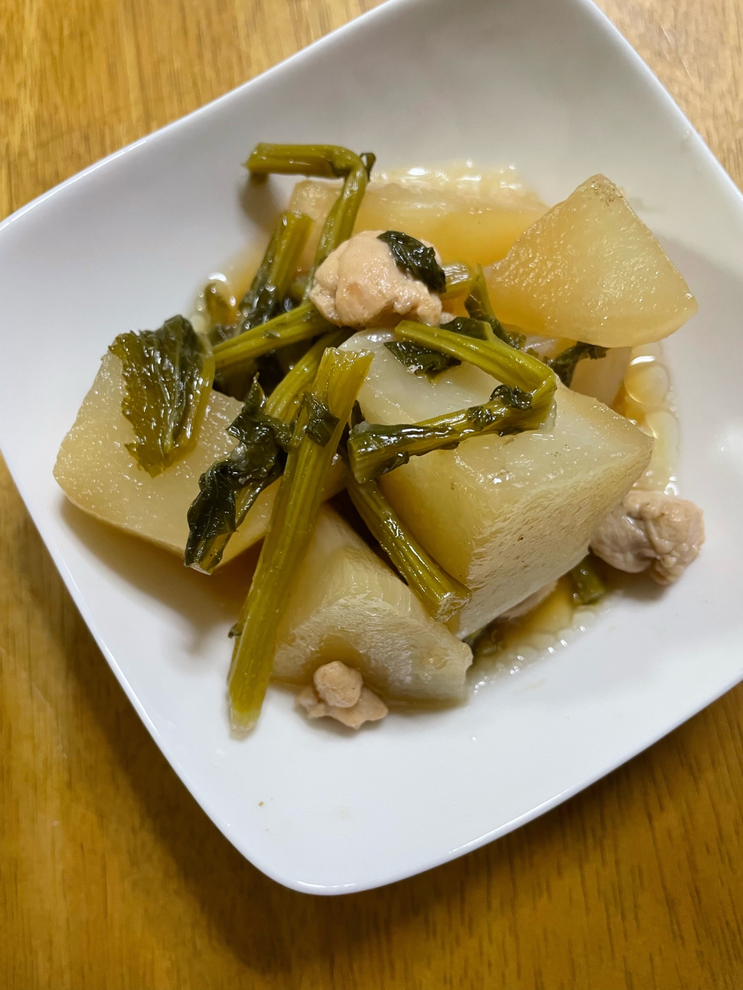 カブと鶏肉の煮物