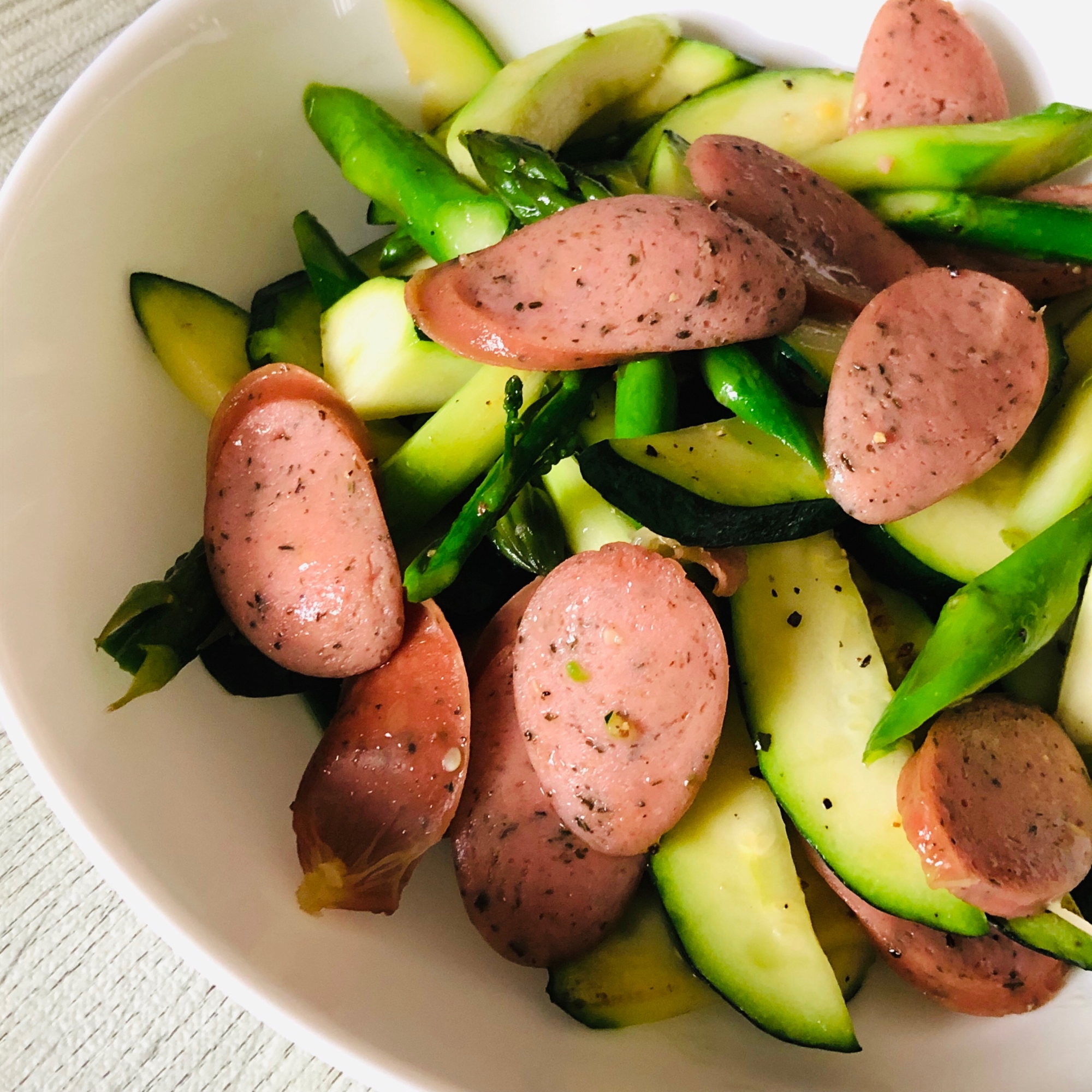 ハーブソーセージと夏野菜炒め