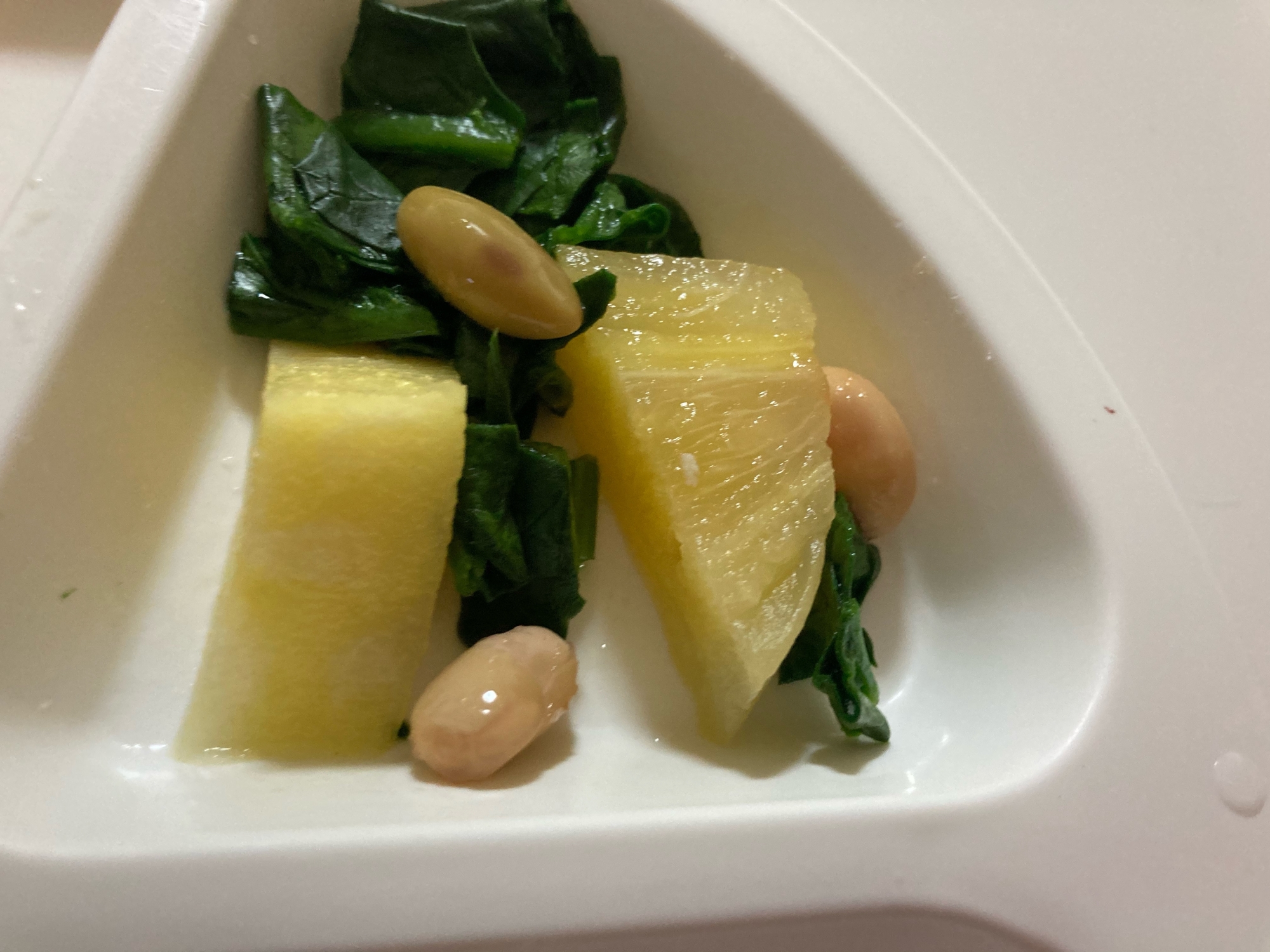 幼児食 ほうれん草とパイナップルと豆サラダ レシピ 作り方 By Pコ 楽天レシピ 幼児食 ほうれん草とパイナップルと豆サラダ レシピ 作り方 By Pコ 楽天レシピ