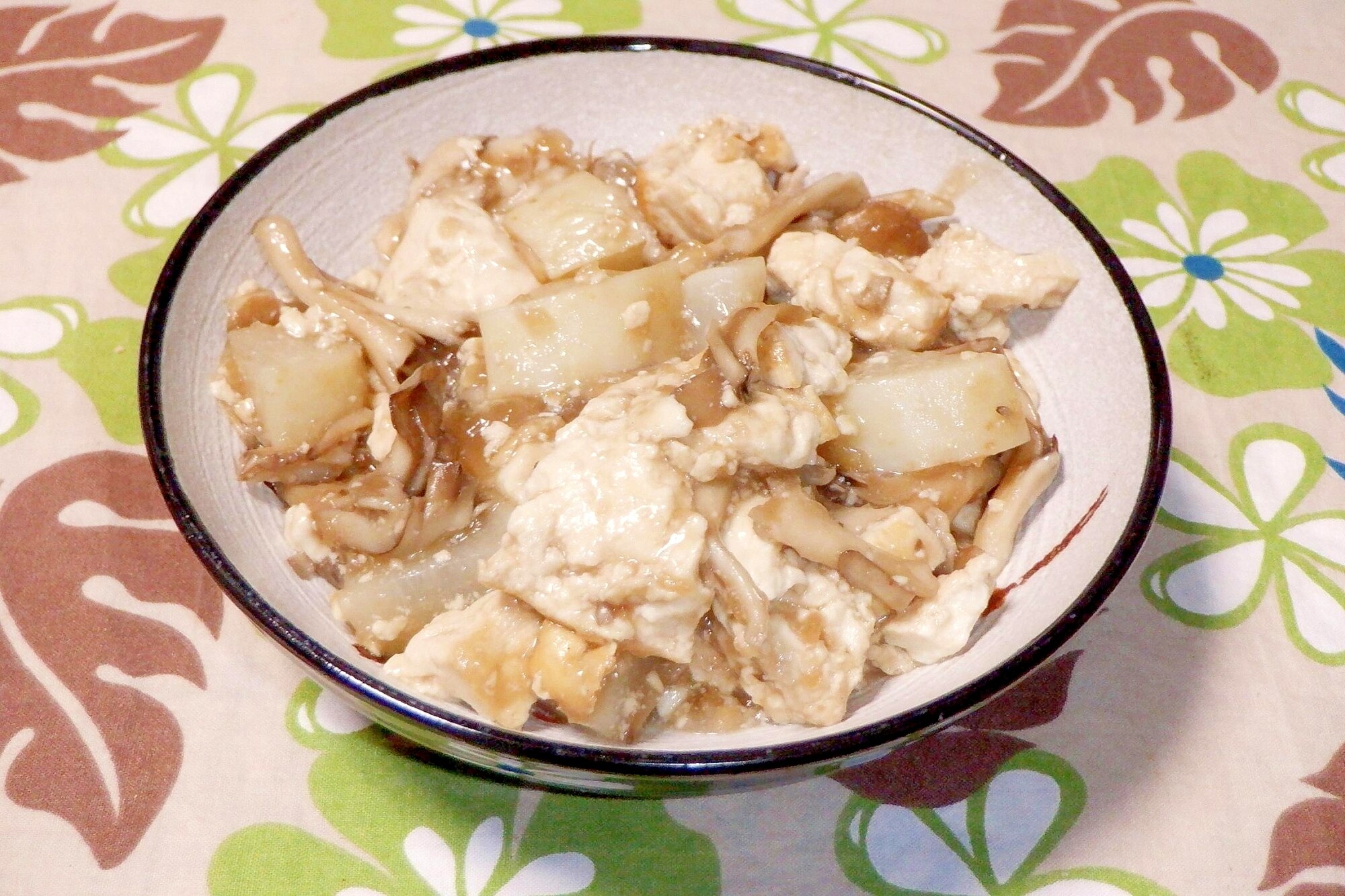 ヒラタケと豆腐の炒め物 レシピ