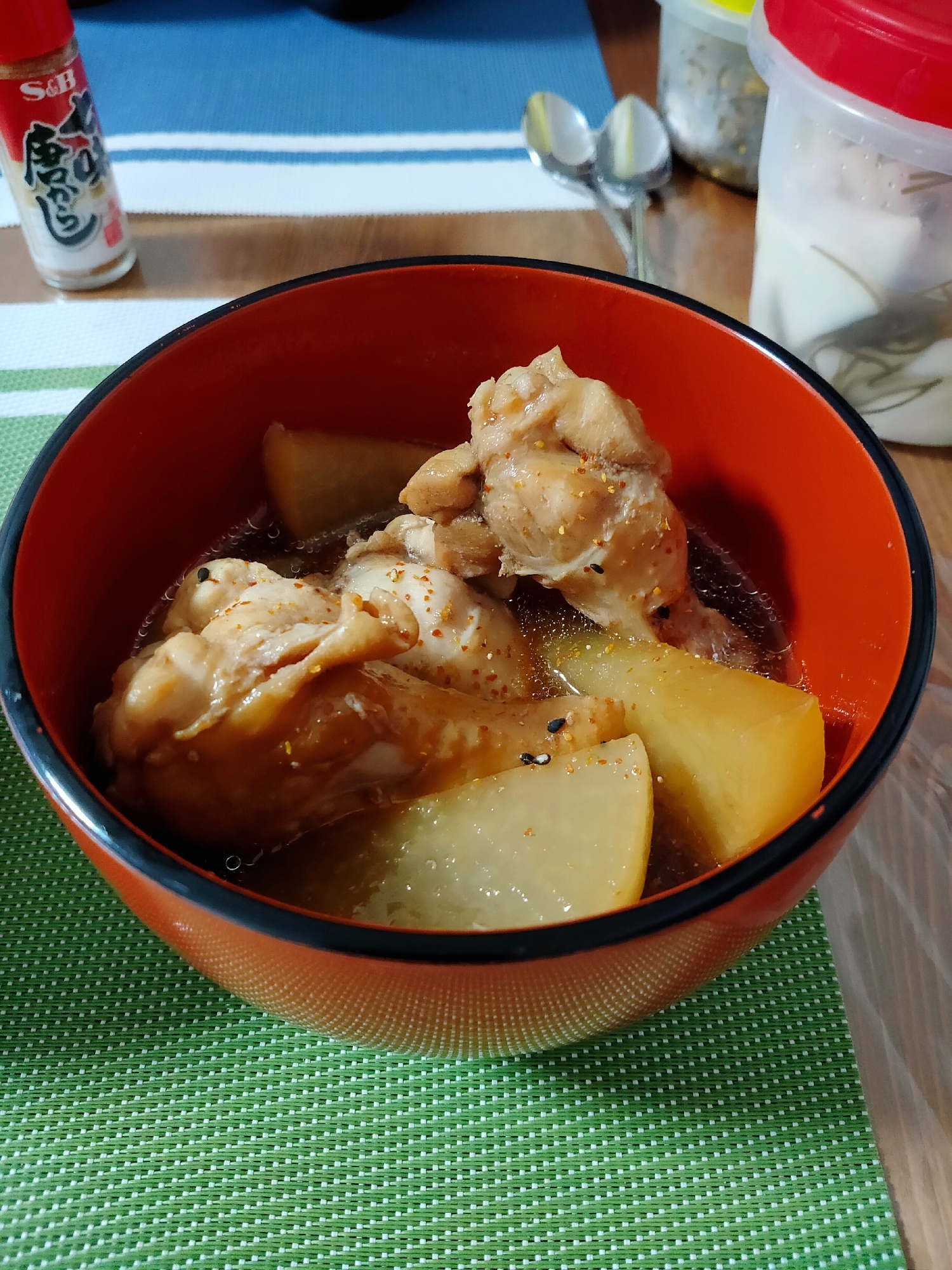 レンジで簡単!手羽元の煮込み