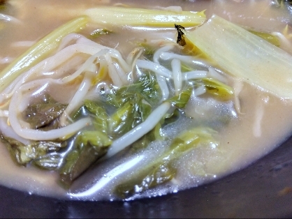 大根葉のコンソメガラスープ