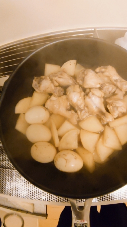 煮込むだけ！手羽元と大根のポン酢煮