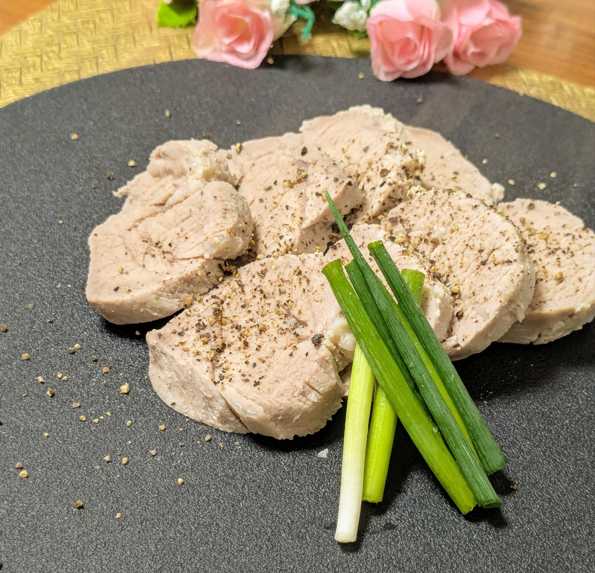 〜豚かたまり肉の蒸し豚〜