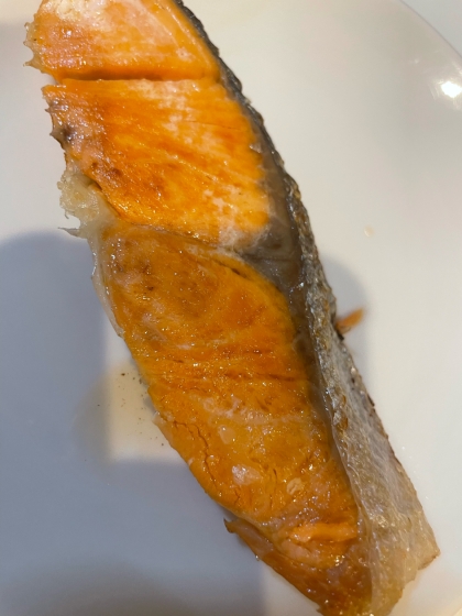 ごま油風味の焼き鮭