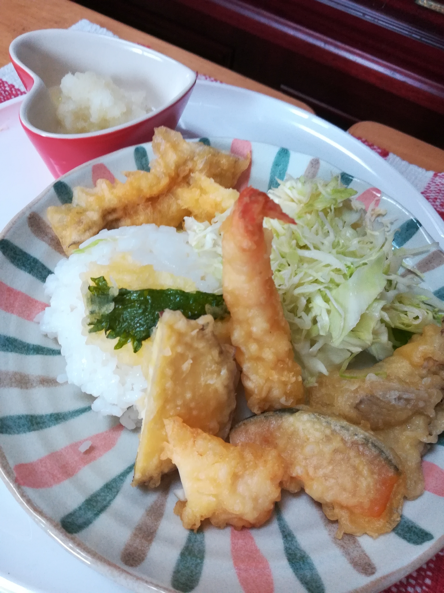 ｢お惣菜天ぷら｣でボリューム満点!サラダ風ランチ♬