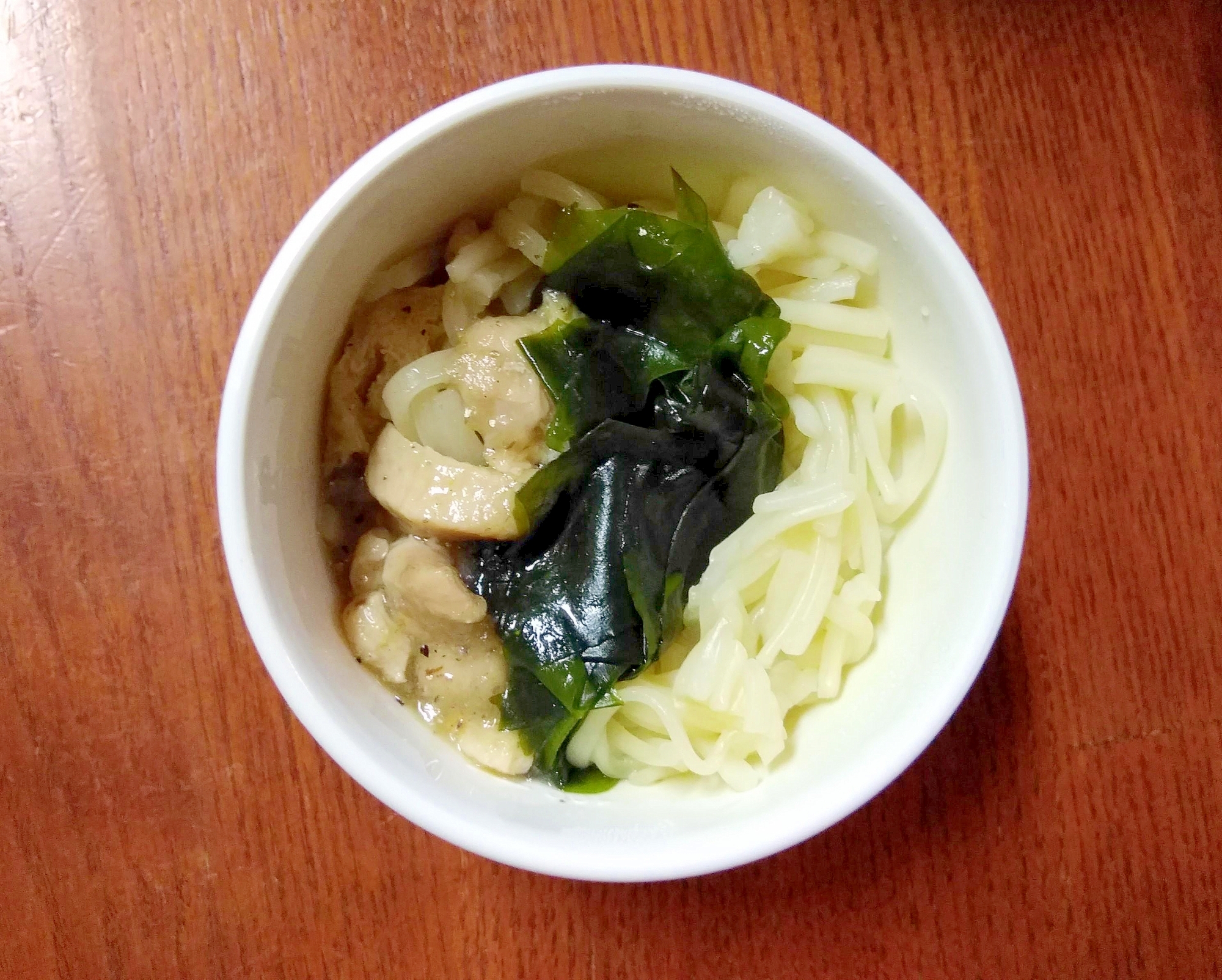 ●簡単幼児食♪鶏肉油揚げワカメ★あんかけ細うどん●