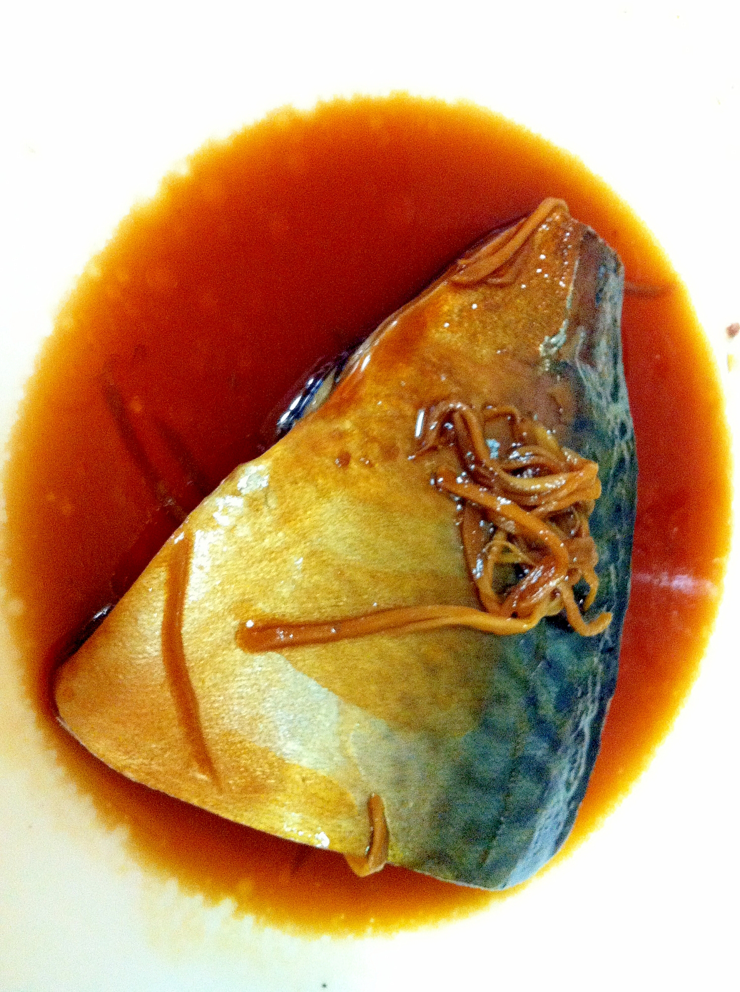 ご飯がススム♪甘辛い~鯖の煮付け