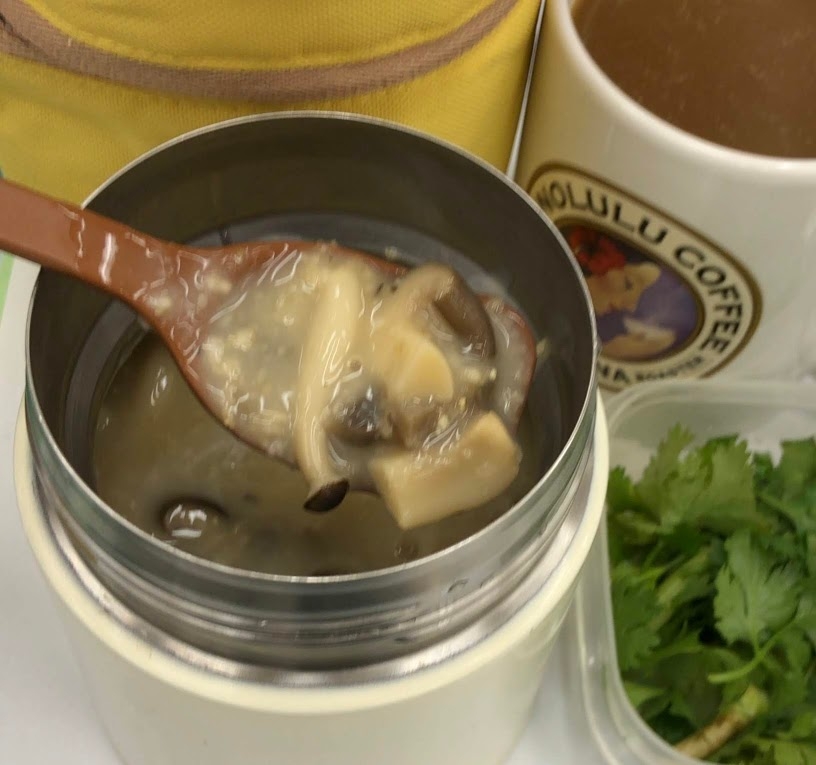 トムヤムスープ風 オートミール 約175kcal