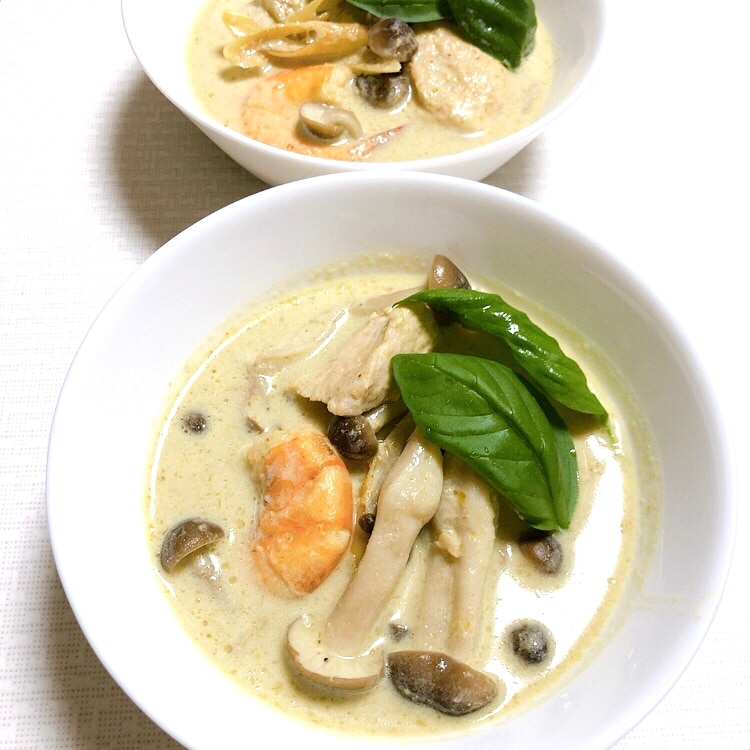 フライパン1つで簡単グリーンカレー［タイ料理］ レシピ