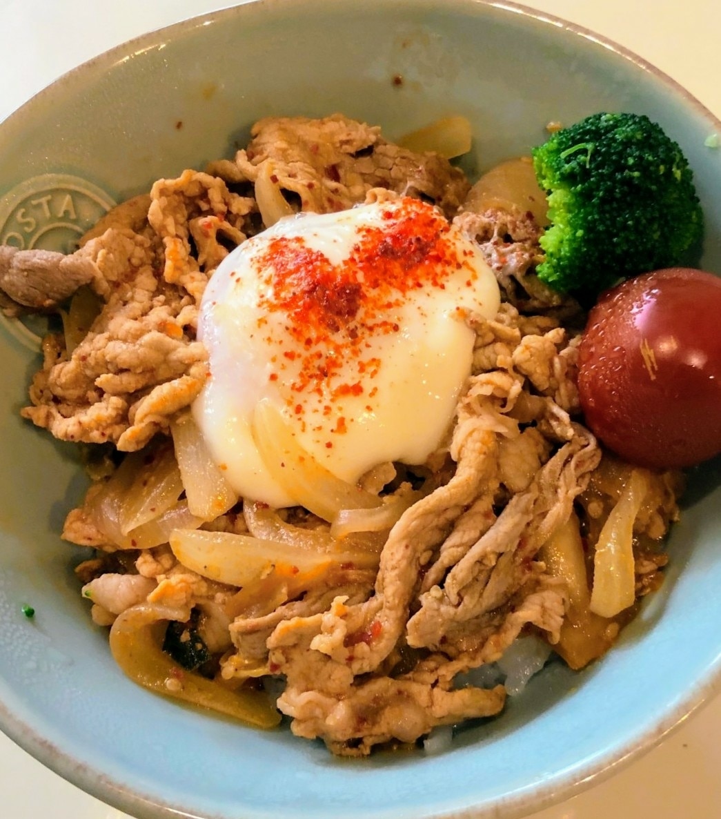 ランチに簡単豚キムチ丼