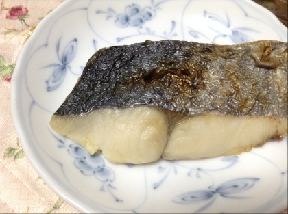 冷凍サワラの塩焼き