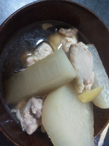 こっくり美味しい♪鶏肉と大根とごぼうの煮物