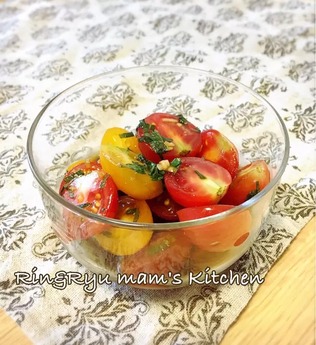 ミニトマトと香味野菜のサラダ