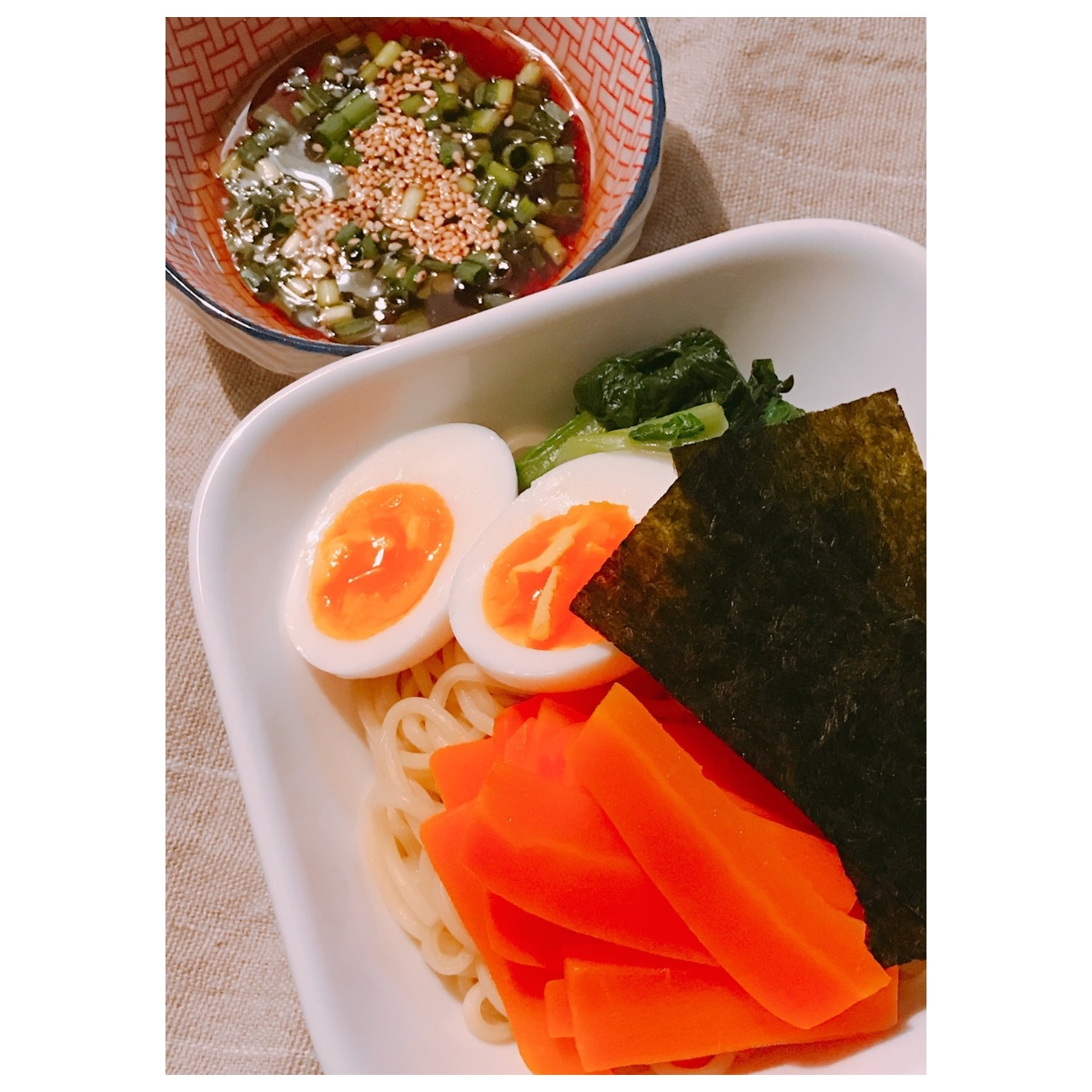 ヘルシー！人参と小松菜の野菜つけ麺♪