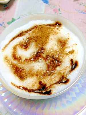 エスプレッソの泡の上に♡がいっぱい♡