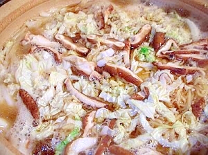 白菜が旨い！白菜消費に！　‘ラーメン鍋’