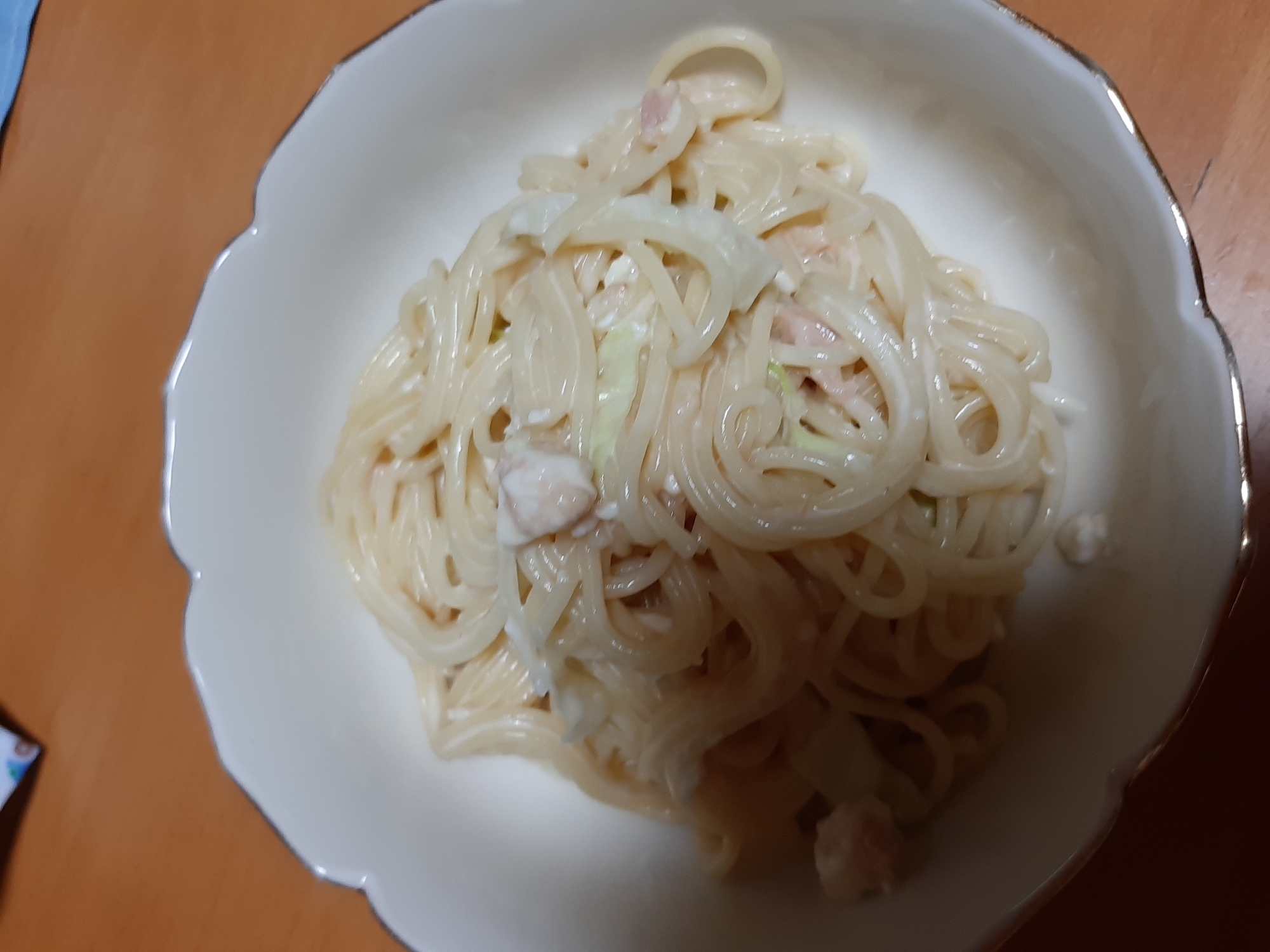 ツナ缶　豆腐　キャベツ　サラスパサラダ