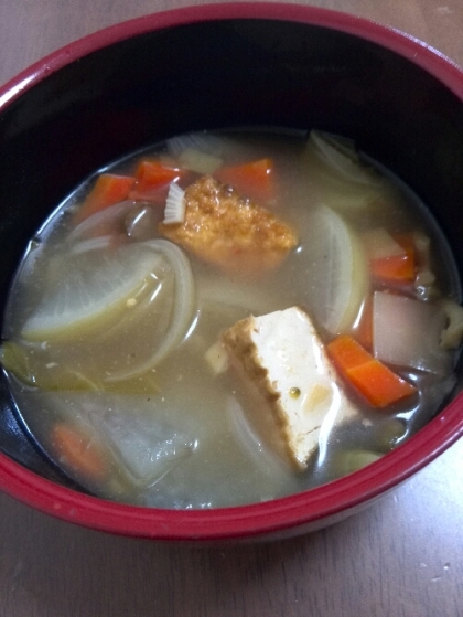 スープでご飯、厚揚げのピリ辛スープ