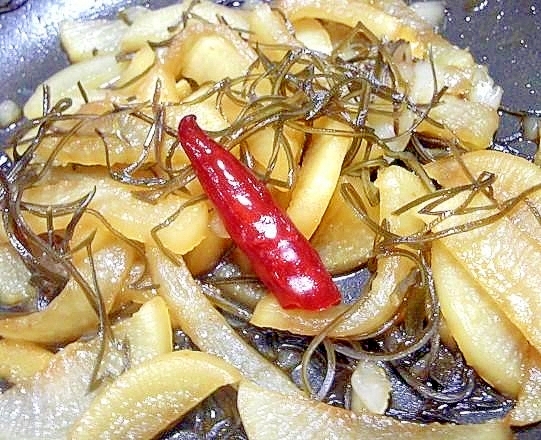 大根と切り昆布のピリ辛炒め煮