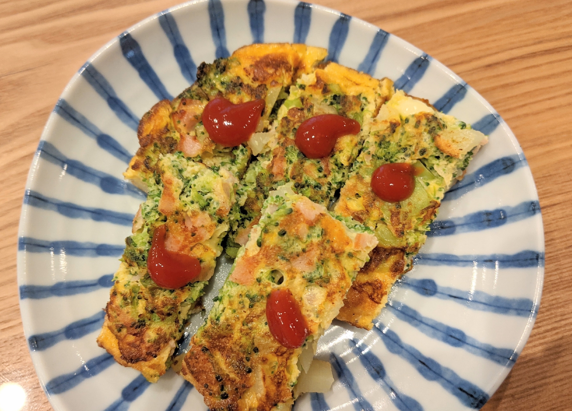 幼児食　ブロッコリーとお芋のキッシュ風