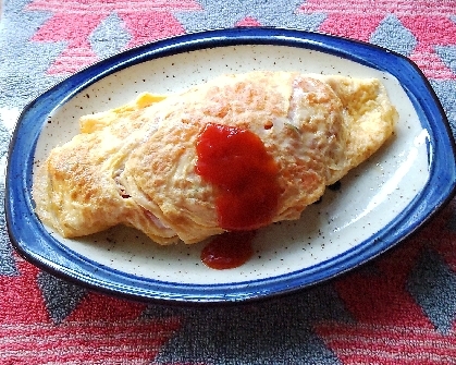 おはようございます♪男子なのでなかなかオムライスは食べないのですが、作ってみました^^とってもおいしかったです♪ごちそうさまでした(^○^)