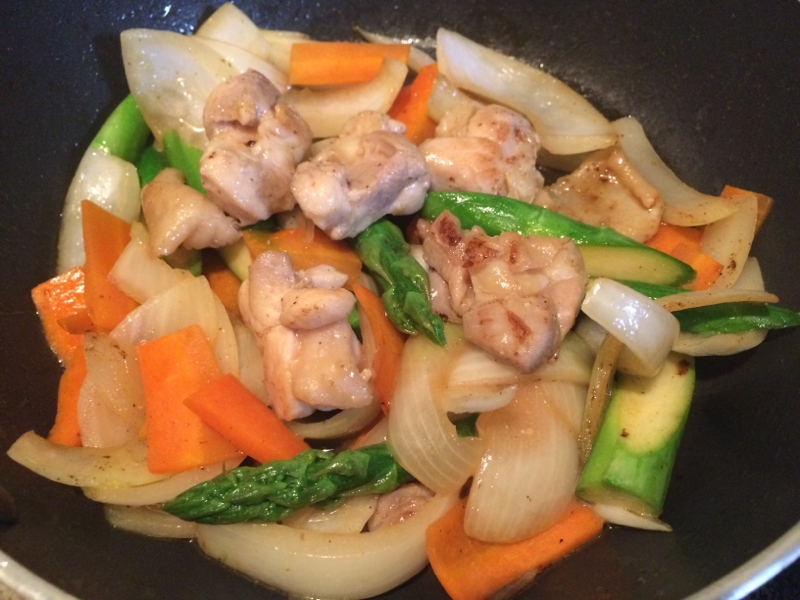 簡単！鶏肉と野菜のバターポン酢炒め