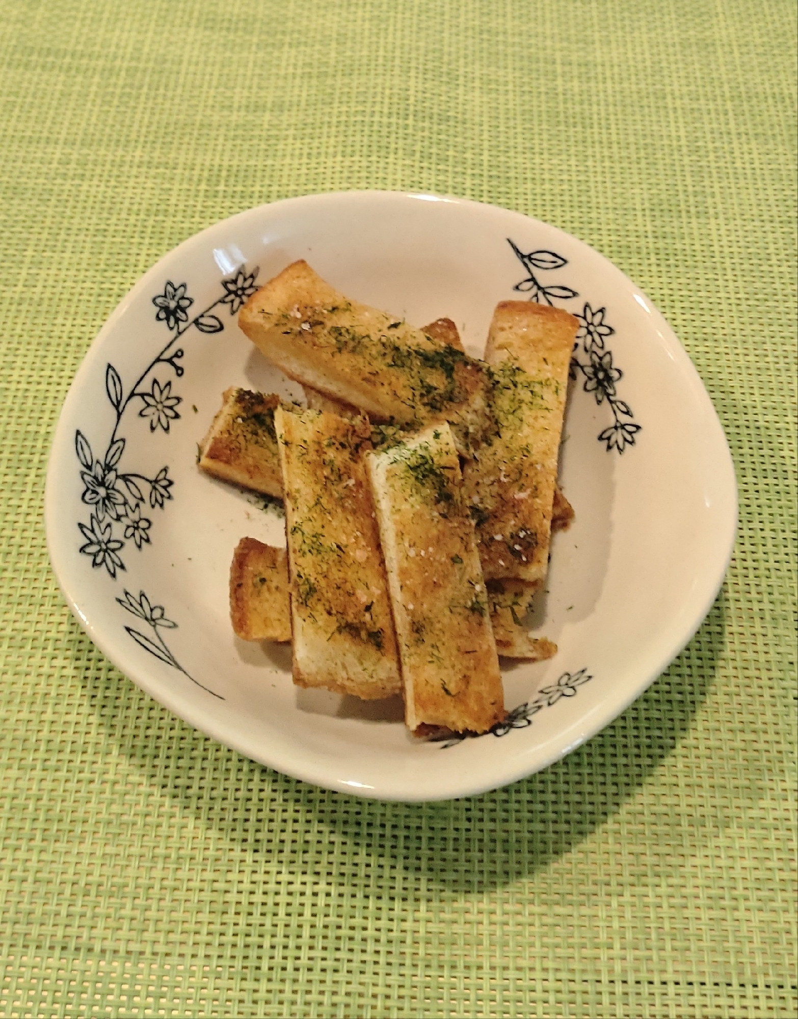 パン耳で♡甘くない!!のり塩ラスク