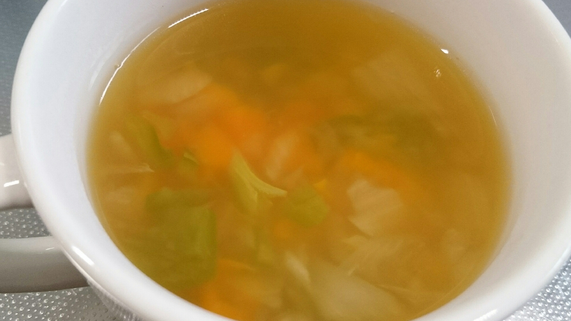 ストウブDe〜野菜ゴロゴロスープ