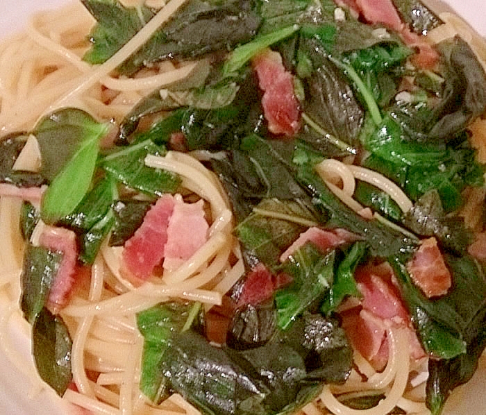 ベーコンと生バジルのパスタ レシピ 作り方 By K 楽天レシピ ベーコンと生バジルのパスタ レシピ 作り方 By K 楽天レシピ